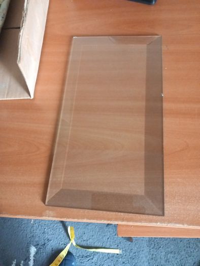 Bevelled glass 32 x 17 cm