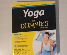 Yoga For Dummies by Larry Payne & Georg Feuerstein