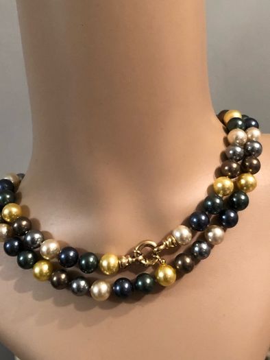 pearl necklace
