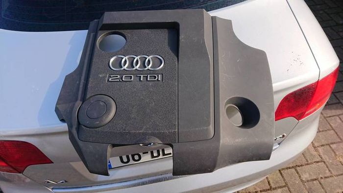 Audi a6 c6 saloon factory boot liner sline leather interior suspension 2.0tdi BRE engine EGR valve 6 speed box flywheel clutch  parts oil pump breaking injectors