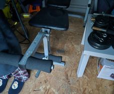 weight bench