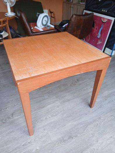 Extending table