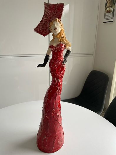 Ayelet Lalor Vintage Red Diva