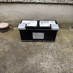 car battery AGM from bmw 640d