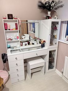 Dressing table, brand new in the box