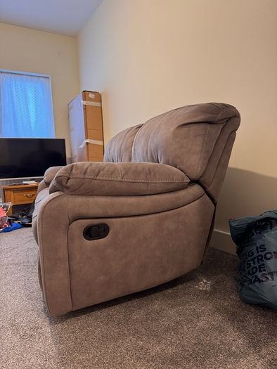 2 seater recliner