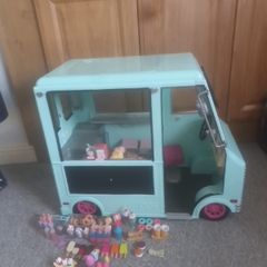ice cream  truck