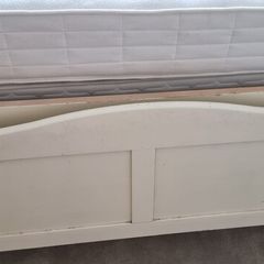 bedframe