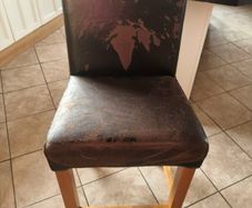 4 kitchen stools