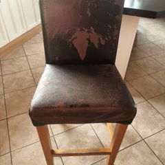 4 kitchen stools