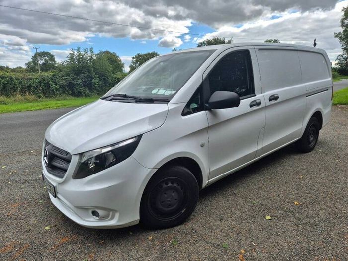 Mercedes-Benz Vito 109