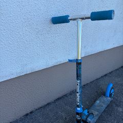 Jurassic World Kids Scooter