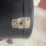 acoustic guitar hard case Image 6
