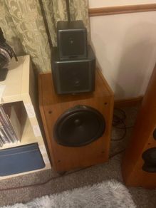 Kef 105/2 speakers