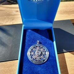 Newbridge Silverware Pendant with zirconias