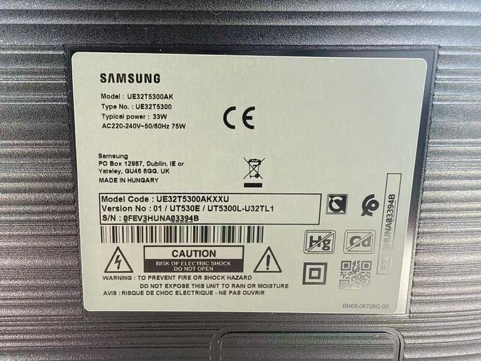 Samsung 32" Full HD HDR Smart TV