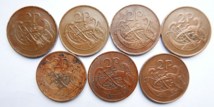 Vintage- Ireland, 2 Pence Bronze Coins