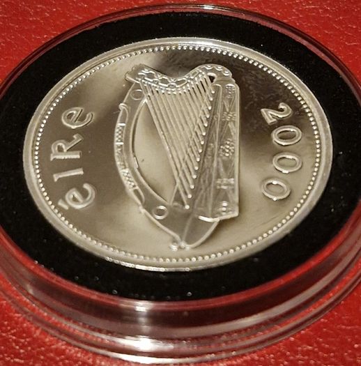 Ireland Piedforte Silver Proof 2000 Millennium 1 Pound Coin in Original Case with COA