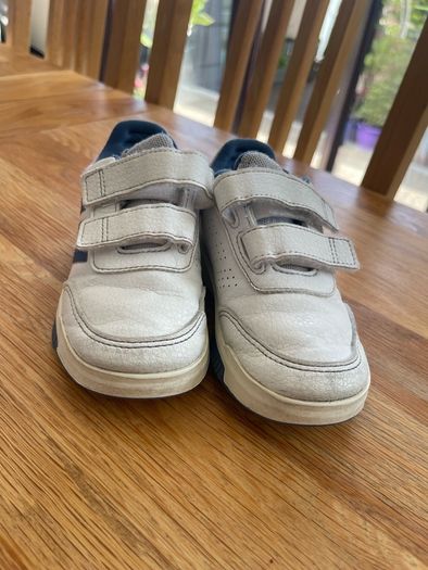 Adidas toddler disney runners like new need gone ASAP