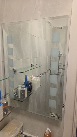FREE Shelf and corner unit