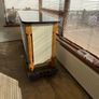 Kitchen island / bar Image 2