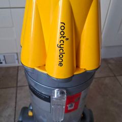 Dyson Cyclone 8