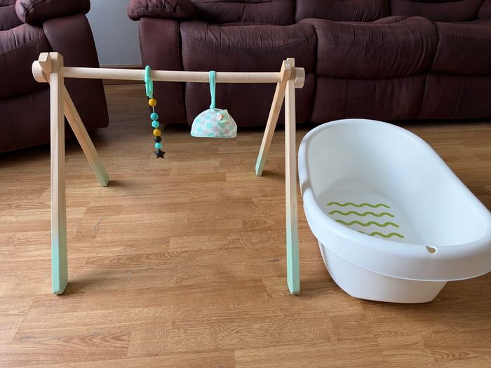 FREE.Wooden baby play gym and baby bath