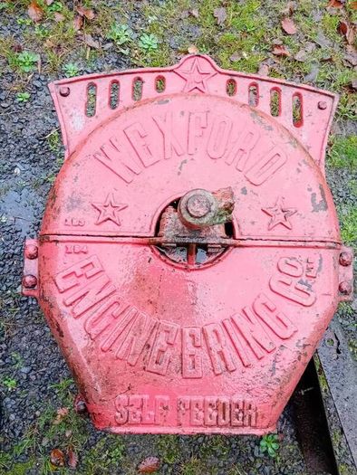 "Beet pulper " Wexford engineering turnip cutter   Free moving parts  NEEDS: TWO LEGS NEW SET OF BLADES