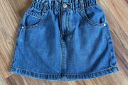 Girls denim skirt age 6-7 excellent condition!