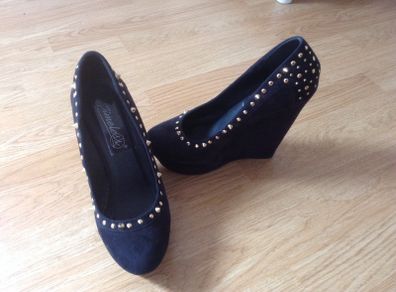 Wedge shoe