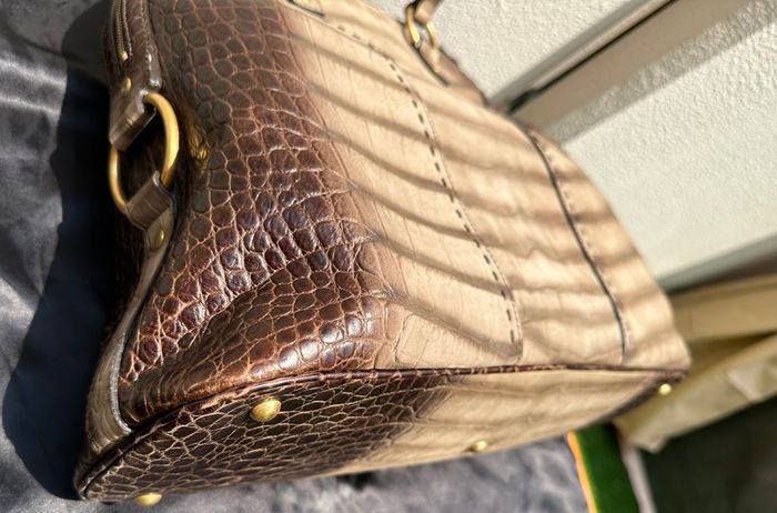 YSL (Yves Saint Laurent) Muse bag