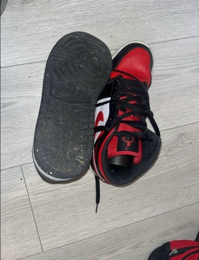 Nike air Jordan 1's