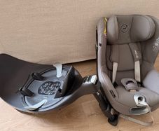 CYBEX Sirona T i-360 Size Rotating Toddler