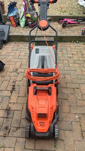 Lawnmower Black+Decker