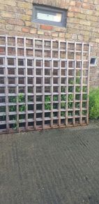 Wicklow wood heavy trellis 6ftx4ft or 1.2m golden brown x2 and other one 7ftx4th 2.1m