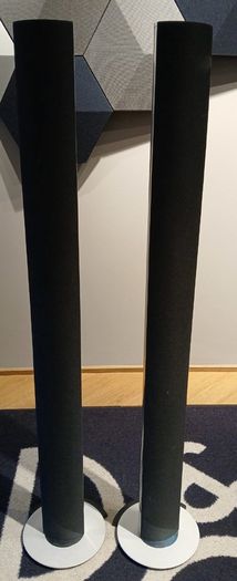 Bang & Olufsen  /  BeoLab 6000  Active Floorstanding Speakers