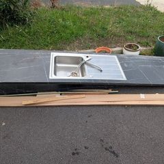Kitchen sink and worktop