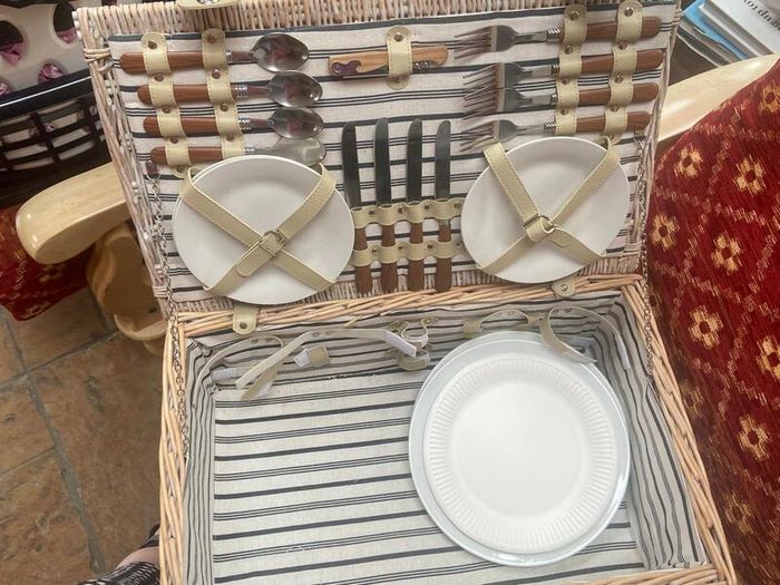 Wicker Picnic Basket with Cutlery and Plates
