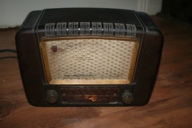 Philips Bakelite Lamps Radio