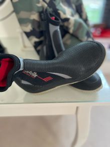 wet suit boots