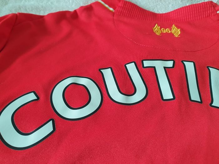 Liverpool Football Club Home Jersey 2015 to 2016 Childrens Large New Balance