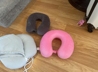Neck Cushions x 3