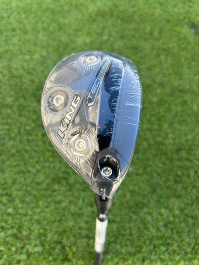Full set of golf clubs