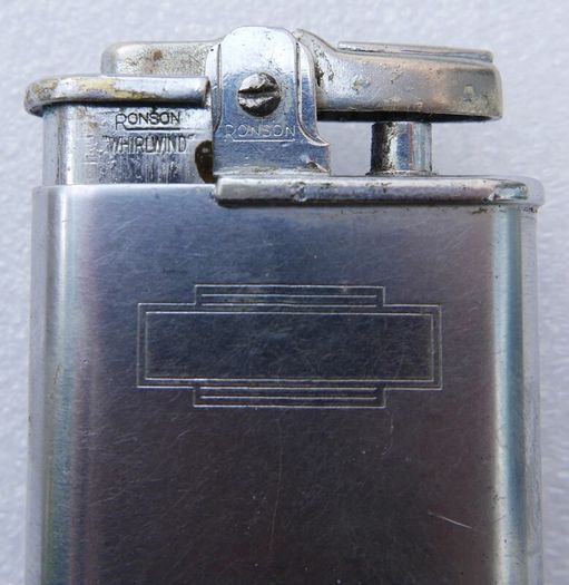 Vintage Ronson Whirlwind Lighter (in working order)