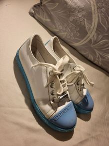 Young Versace Boys Trainers size 31