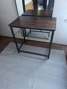 Laptop desk