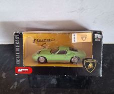 Mondo Motors diecast Lamborghini Miura