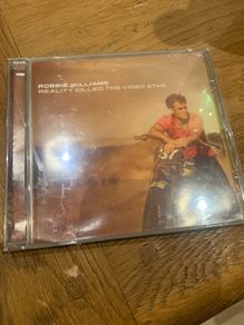 Robbie Williams / Reality Killed the Video Star