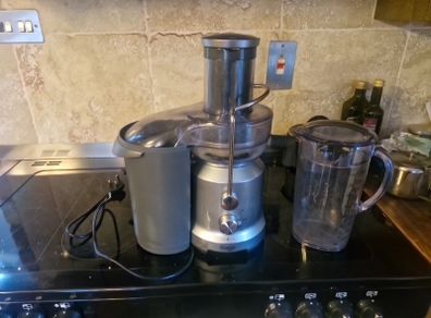 Sage juice maker