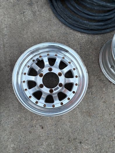 6x137.5 alloys 15inch Craig jap alloys